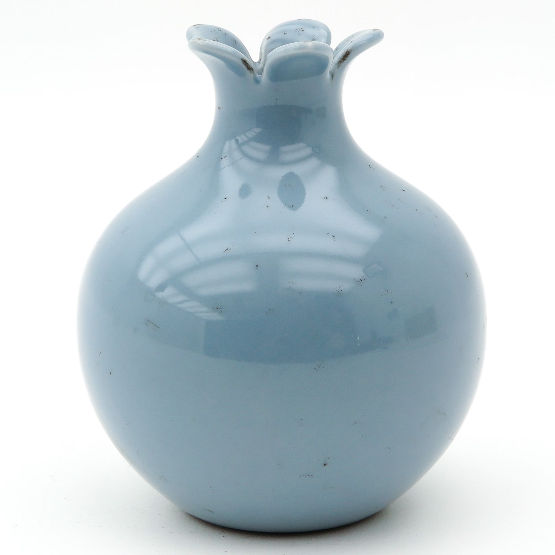 A Blue Glaze Vase - Image 2 of 9
