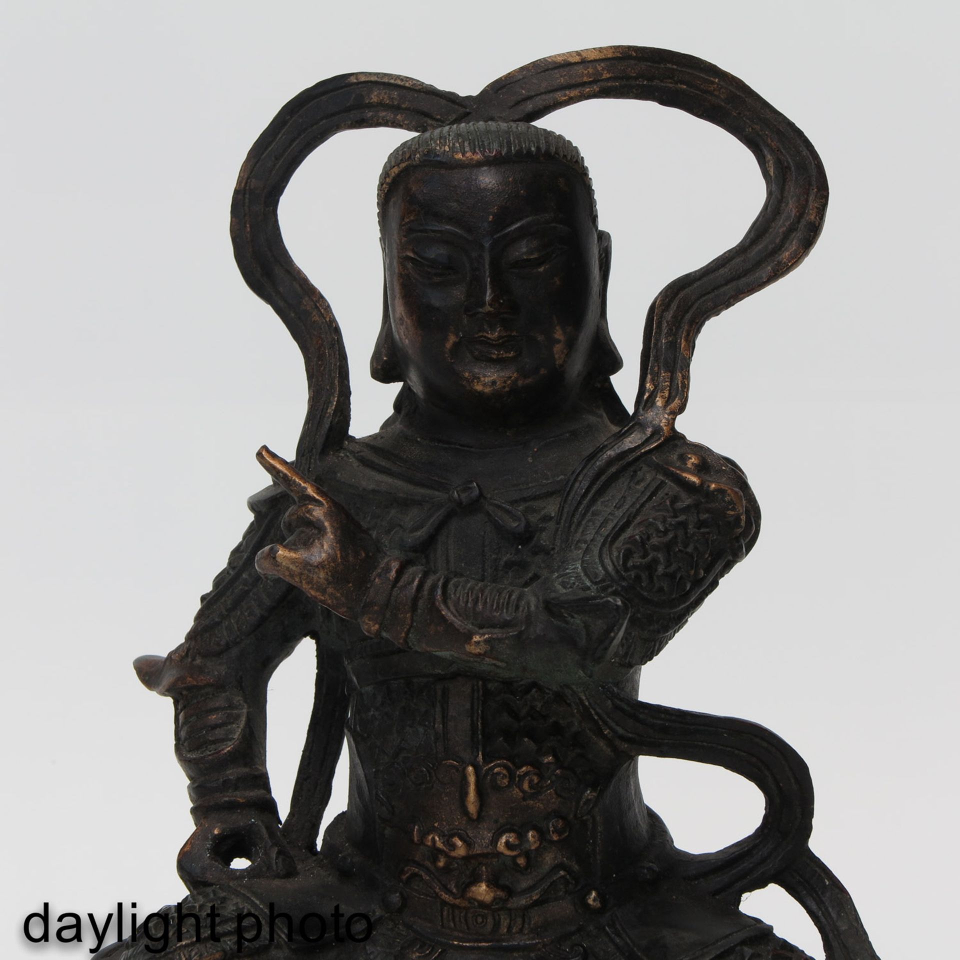 A Bronze Buddha Sculpture - Image 9 of 10