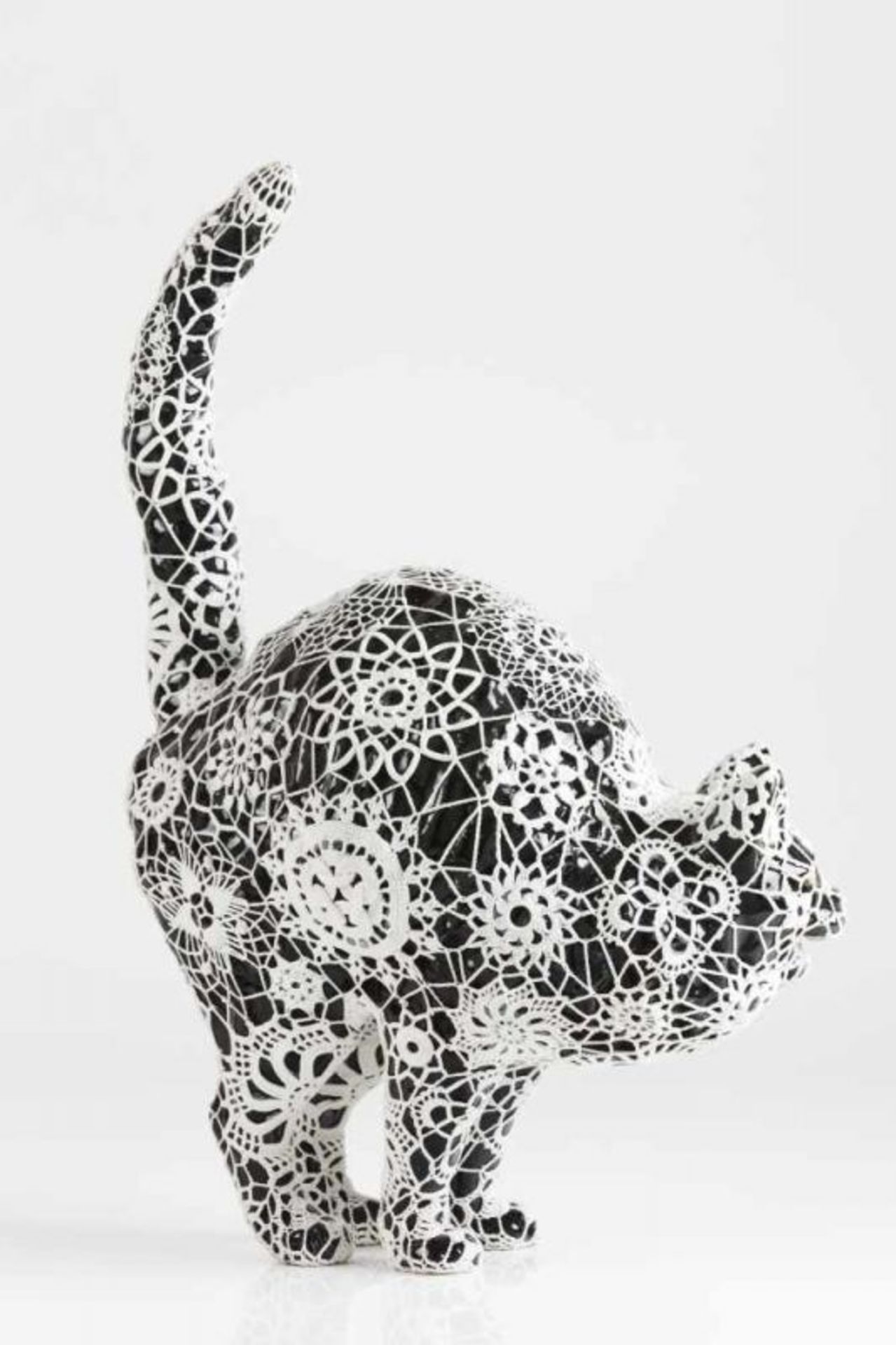 Joana Vasconcelos (b. 1971)"Chanoco", 2007Rafael Bordalo Pinheiro faience, painted with ceramic - Bild 2 aus 2