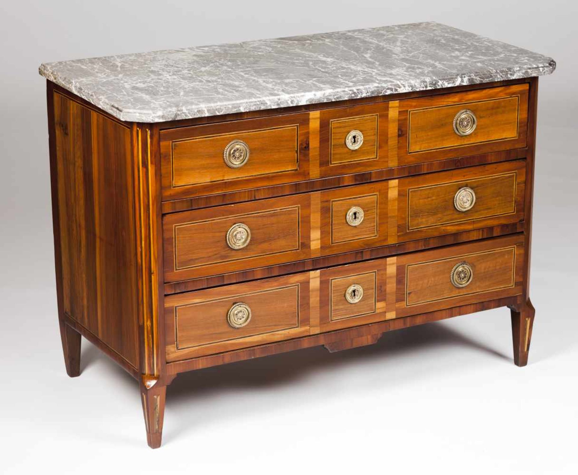 A D.Maria chest of drawersVeneered in rosewood and other timbersMarquetry decoration and gi