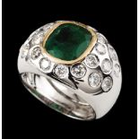 A ringGoldSet with one emerald (ca.2.10ct) and 22 brilliant cut diamonds totalling (ca.0.75ct)Lisbon