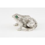 A toadPortuguese silverRealistic sculpture with malachite eyesOporto hallmark, Eagle 835/1000 (