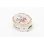 A scalloped salt cellarChinese export porcelainPolychrome floral "Famille Rose" enamelled