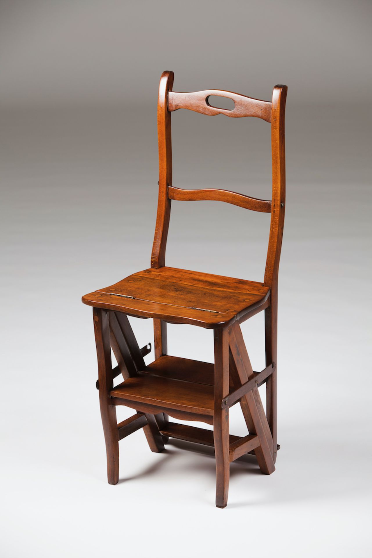 A library chair / step ladderChestnut19th century96x40x96 cm (total opened)
