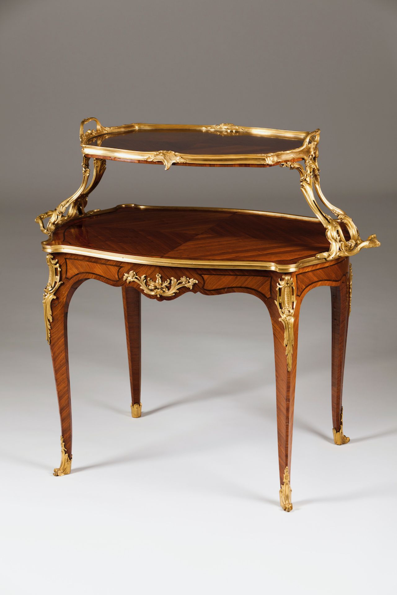 A Paul Sormani tea table (1817-1877)Rosewood and violet-wood veneered timber of marquetry