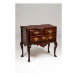 A small D.José / D.Maria chest of drawers