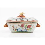 Small tureen with cover