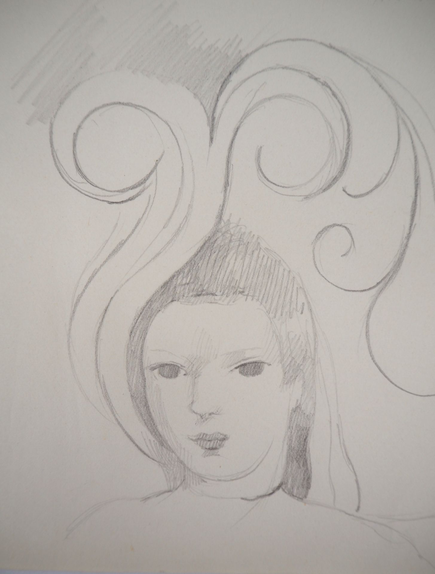 Marie LAURENCIN Jeune-fille au chapeau fleuri Dessin original au crayon Signé du [...] - Bild 4 aus 6