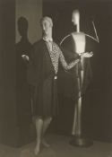 Germaine Krull. Mannequin Siégel, Modelle Jenny, Paris. 1925