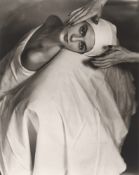Horst P. Horst (d.i. Horst Paul Albert Bohrmann). Carmen 'Face Massage', New York. 1946