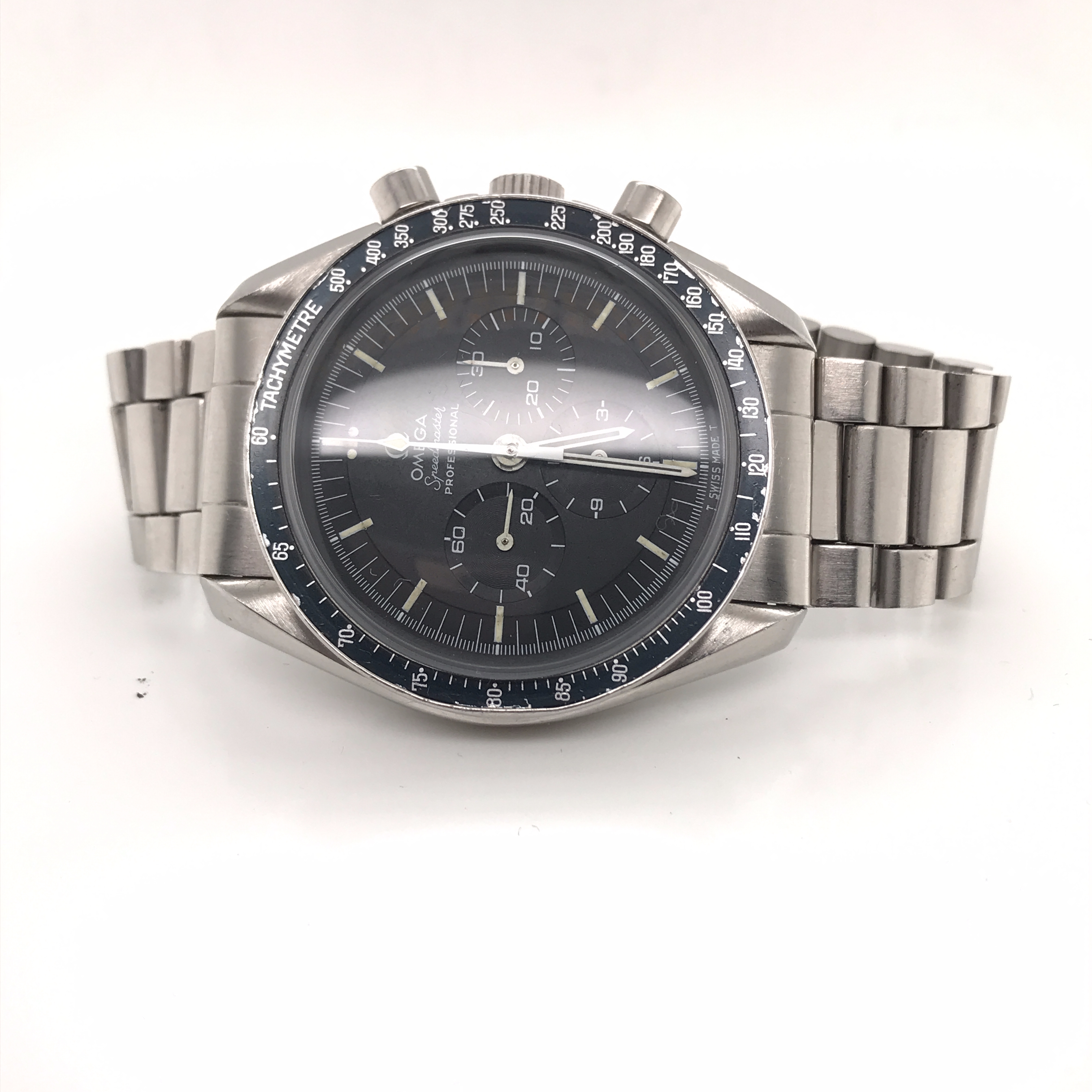 Omega Speedmaster ref 145.022-69 Straight Writing