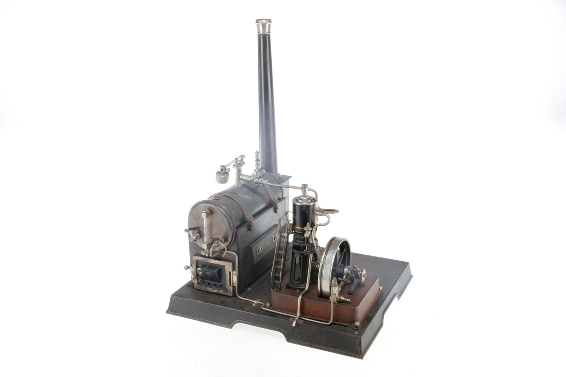 Märklin Schiffsdampfmaschine 4147/9, liegender patinierter Kessel, KD 9, mit Brenner, Armaturen,