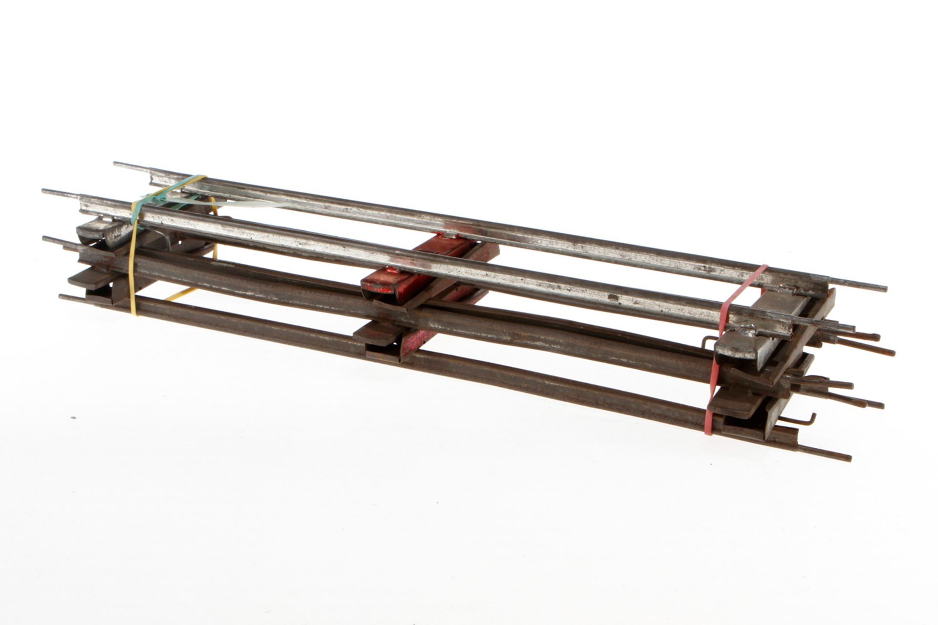 4 Märklin gerade Schienen 1602 E 1/1, S 2, uralt, Uhrwerk, schräge Schwellen, Alterungs- und