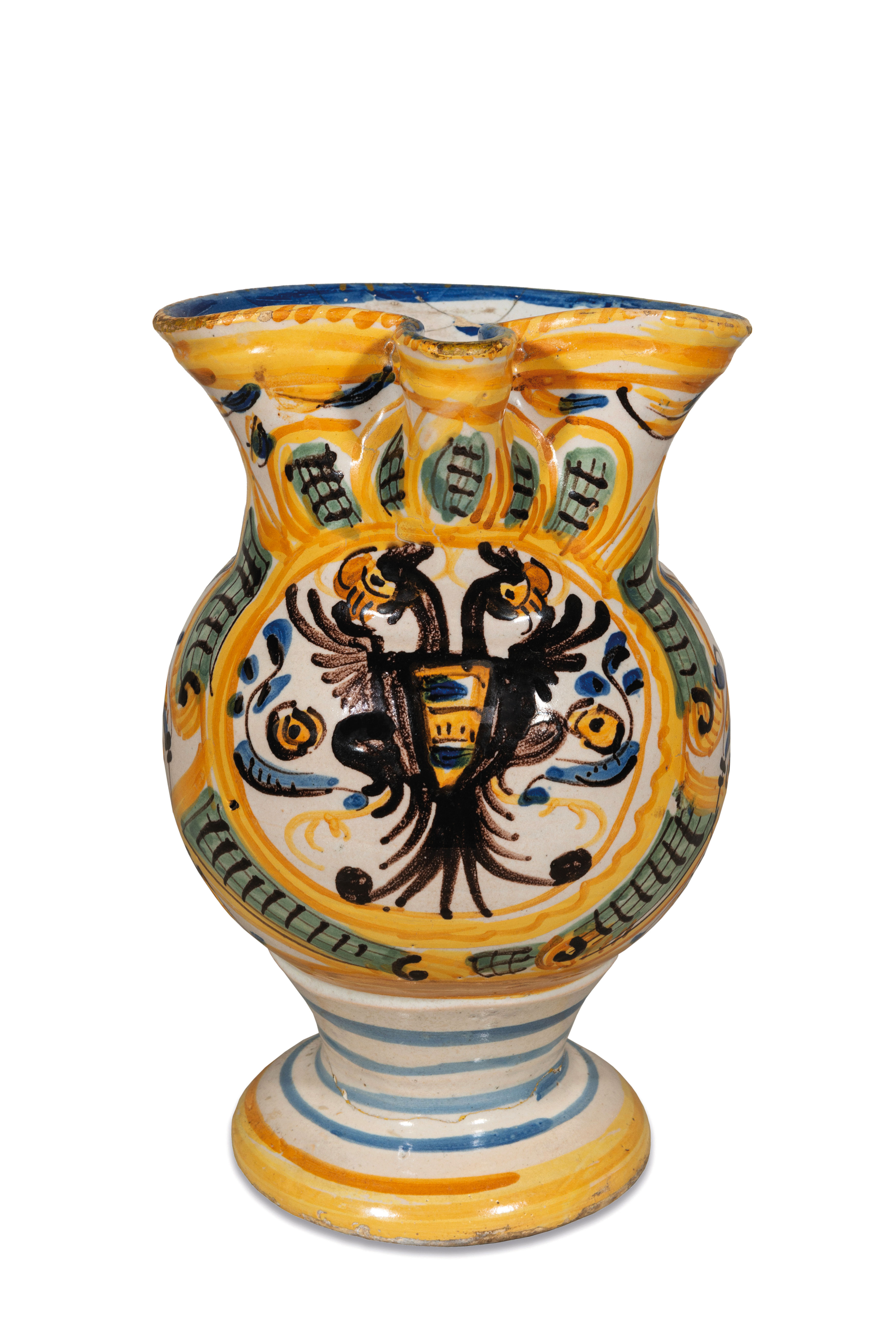 TRE ORCIOLI IN MAIOLICA POLICROMA, MANIFATTURA IPPOLITO CASALI, PESARO, CIRCA 1800-1825 - Image 3 of 4