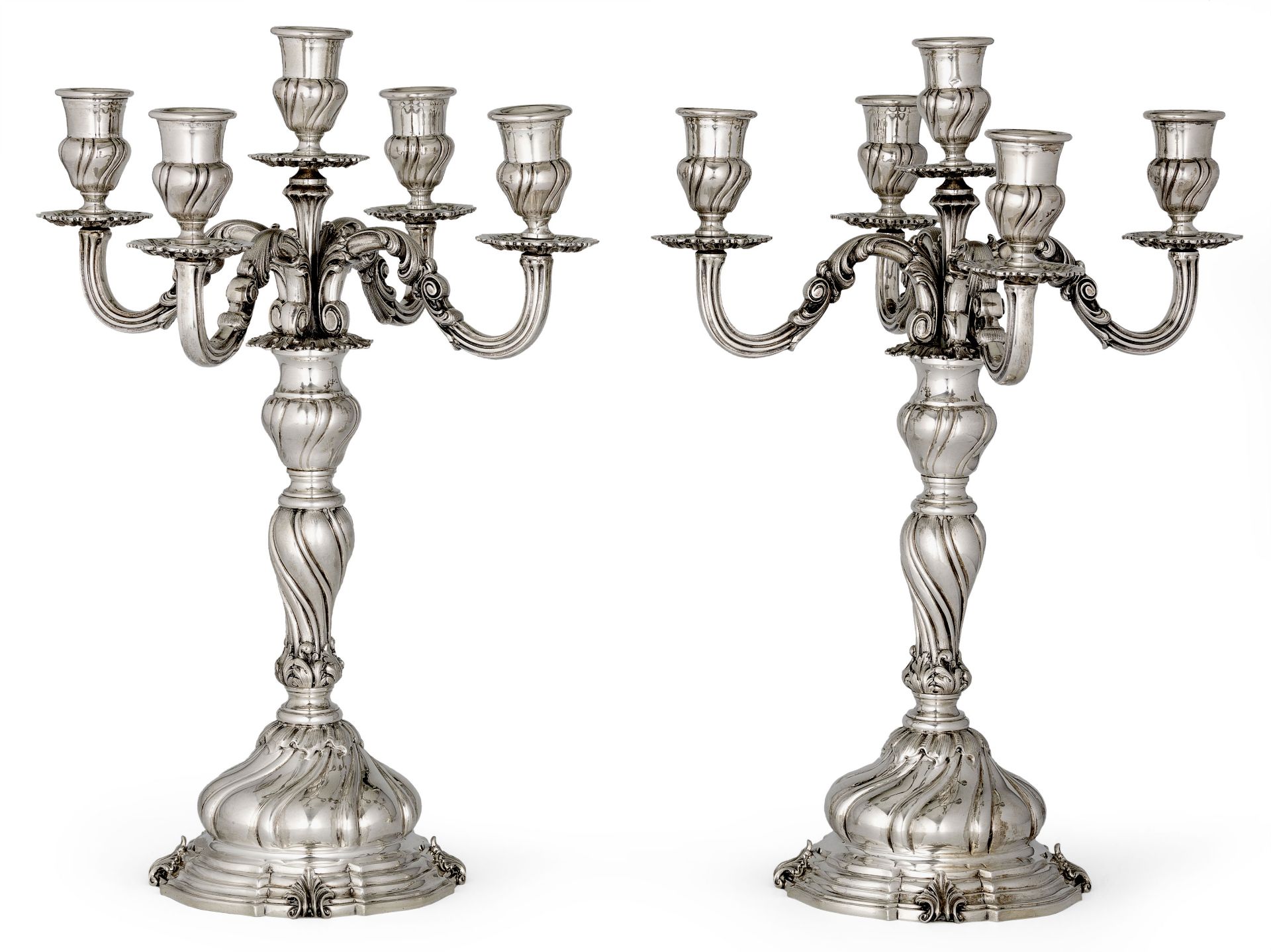 COPPIA DI CANDELABRI IN ARGENTO, ITALIA, XX SECOLO, ORAFO BUCCELLATI