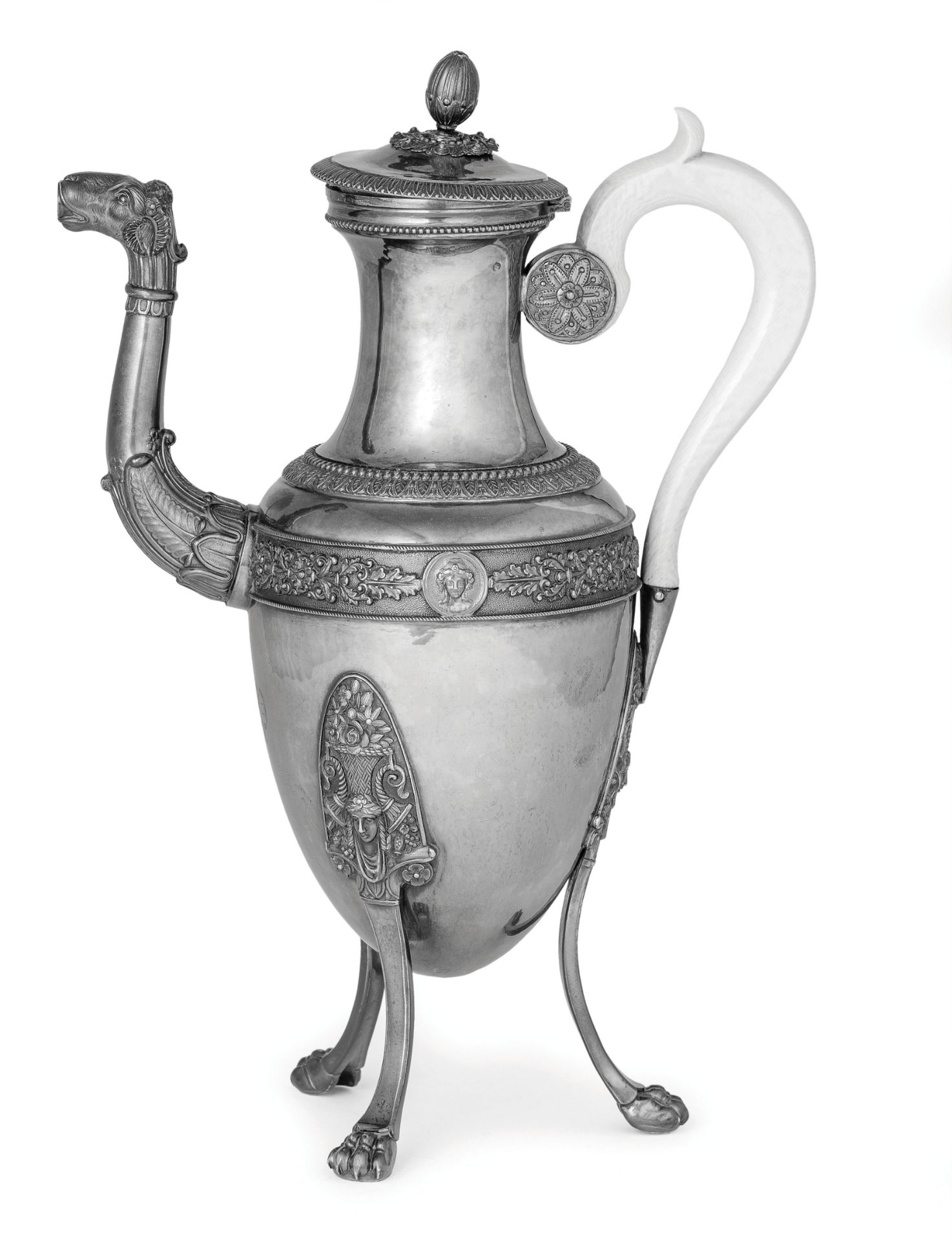 CAFFETTIERA IN ARGENTO E AVORIO, PARIGI, 1819-1838