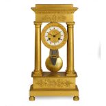 OROLOGIO A PORTICO IN BRONZO DORATO, FRANCIA, 1850 CIRCA