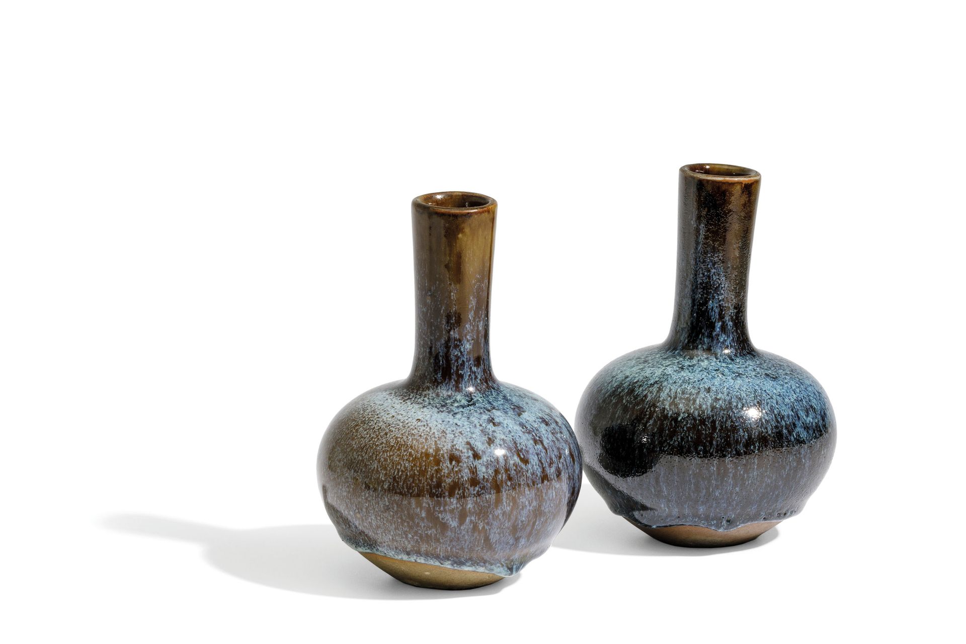 A PAIR OF SMALL FLAMBÉ-GLAZED BOTTLE VASES, CHINA, 19TH -20TH CENTURY (2)