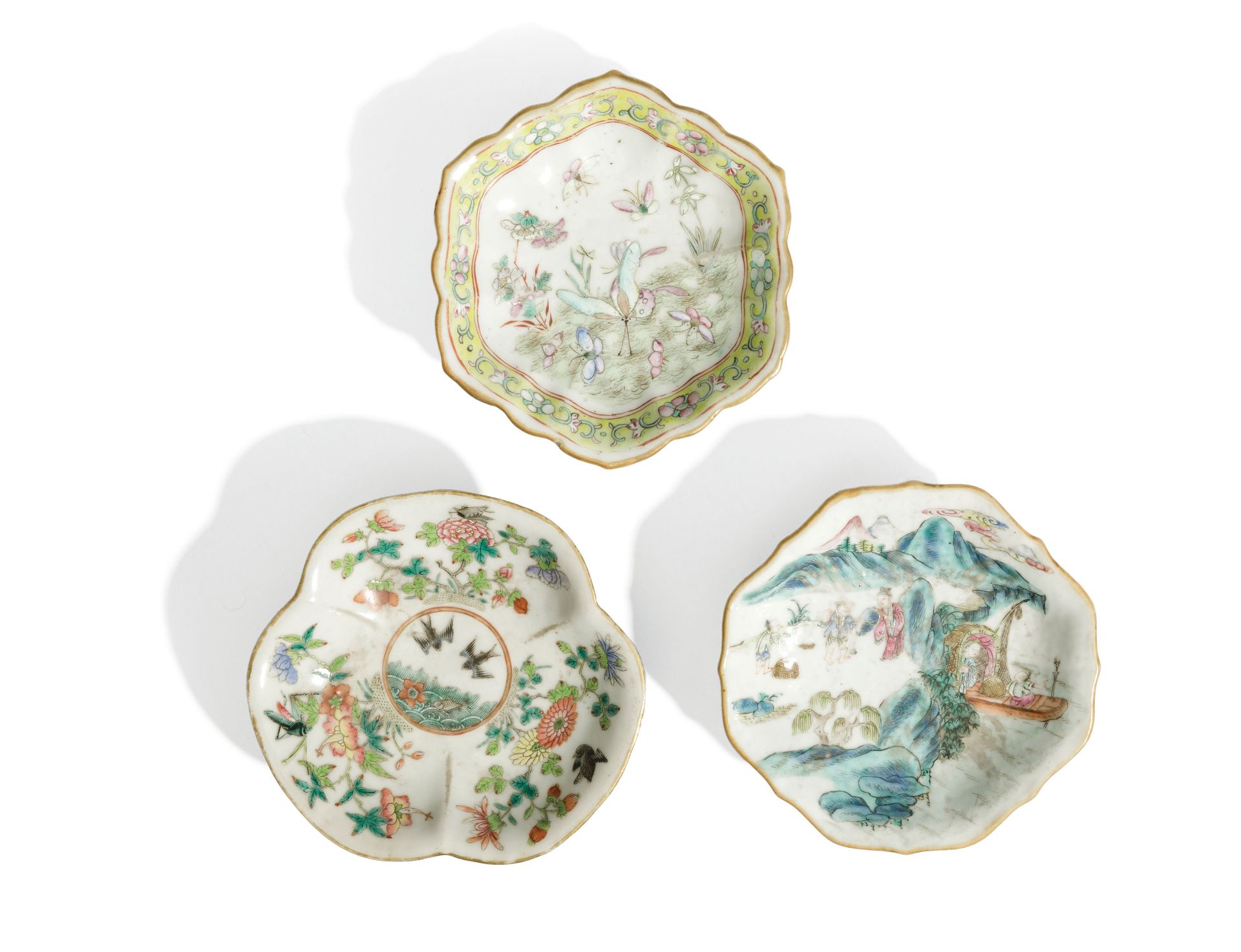 THREE FAMILLE ROSE STEM LOBED DISHES, CHINA, 20TH CENTURY (3)