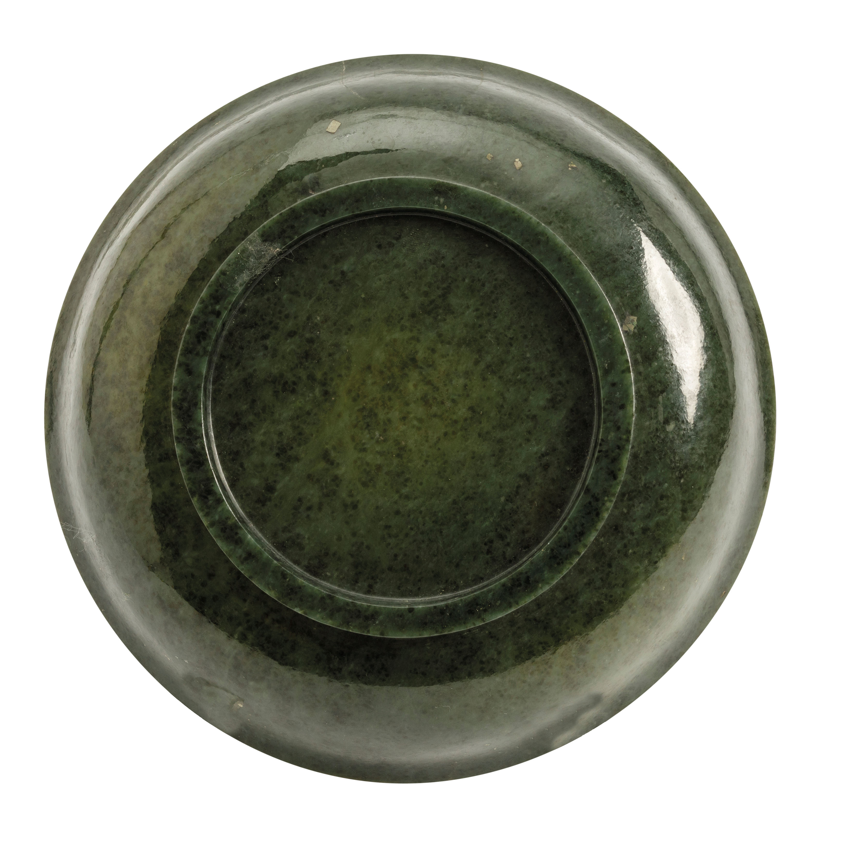 A SPINACH-GREEN JADE DISH, CHINA, 18TH-19TH CENTURY - Image 3 of 3