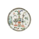 A FAMILLE VERTE SAUCER DISH, CHINA, EARLY 18TH CENTURY