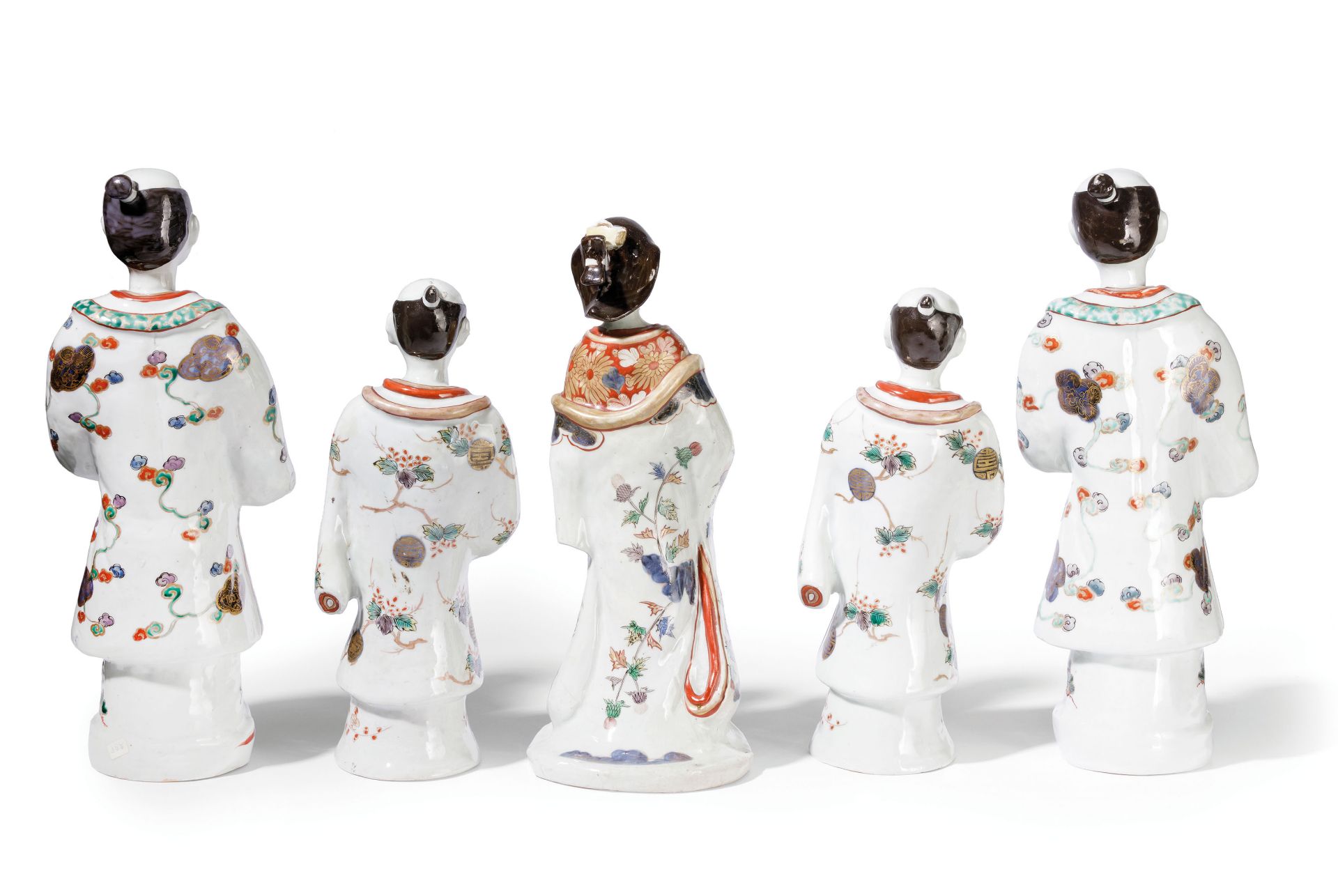 FIVE LARGE STANDING IMARI PORCELAIN FIGURES, JAPAN, EARLY 18TH CENTURY (5) - Bild 2 aus 2