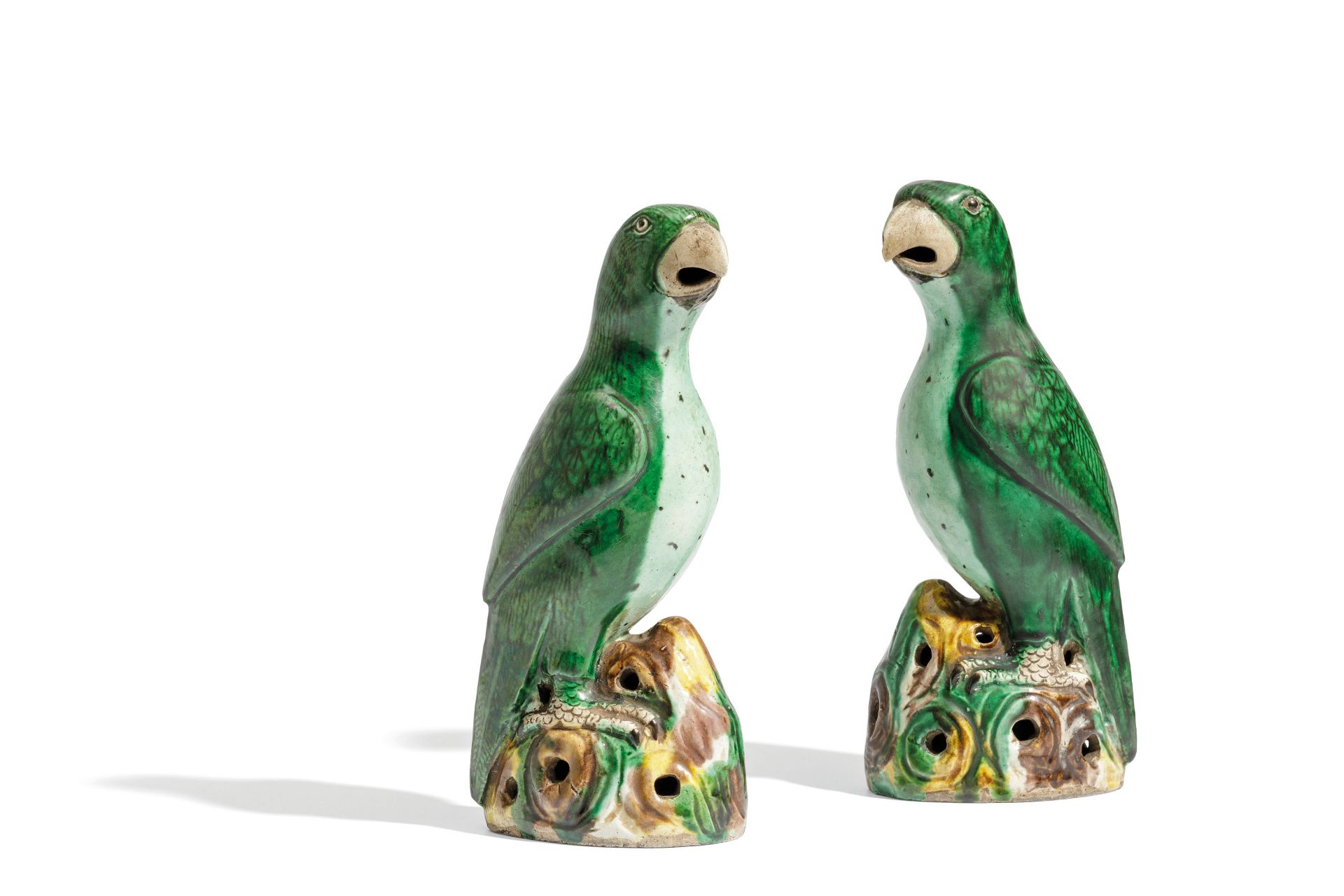 A PAIR OF FAMILLE VERTE BISCUIT PARROTS, CHINA, QING DYNASTY, KANGXI PERIOD (1662-1722) (2)