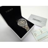 Seiko gents stainless steel chronograph wristwatch with black dial