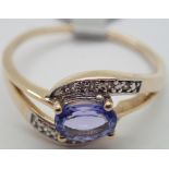 9ct gold tanzanite two diamond ring size S 2.