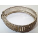 Silver vintage 'Beautiful' bracelet CONDITION REPORT: Weight = 31g.