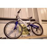 Saxon Katan mountain bike with disc brakes and front and rear suspension and 18 gears