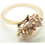 9ct yellow gold twin flower headed diamond ring size S 3.