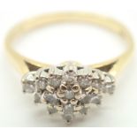 18ct yellow gold pyramid diamond set ring size L 3.