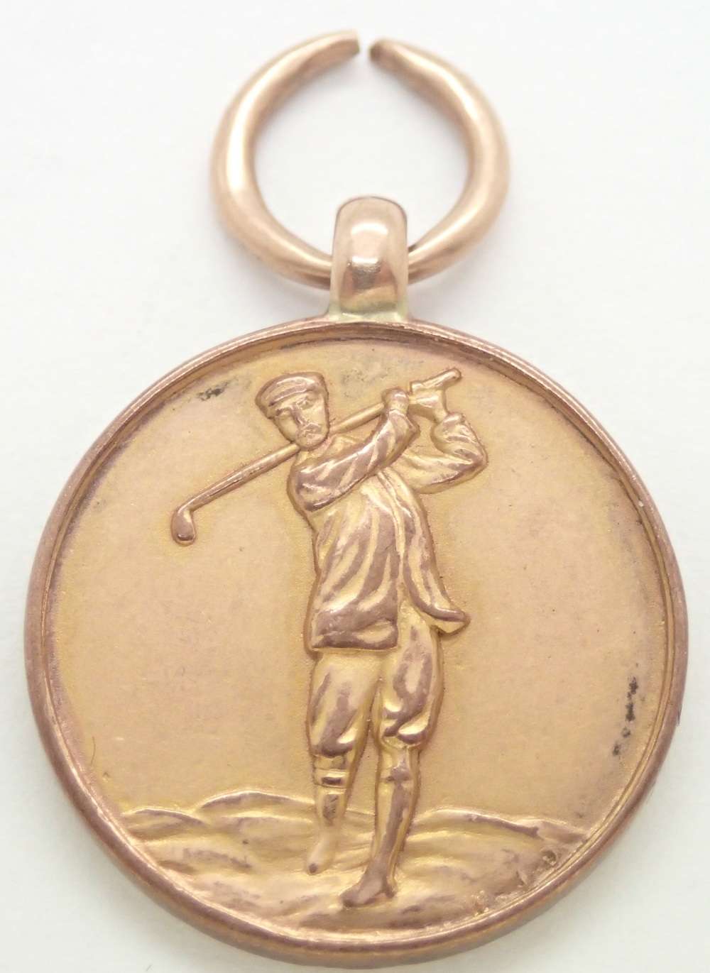 9 ct gold 1896 Victorian golfing fob 4.