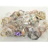 Box of unsorted costume jewellery rings