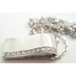 9ct white gold chain with 9ct white gold and diamond pendant, pendant L: 15 mm chain L: 40 cm 2.