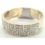 9ct yellow gold fancy diamond ring size T 4.