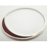 Sterling silver and red enamel fancy solid bangle, fully hallmarked D: 7.5 cm 16.