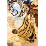 Large ceramic tiger approximate H: 50 cm