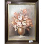 Oil on canvas of vase of flowers signed Li Kern 40 x 30 cm