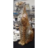 Ceramic male Cheetah figurine H: 84 cm Condition Report: No cracks, chips or visible restoration.
