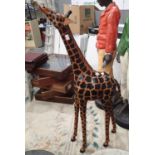 Baby floor standing Giraffe in good condition H: 135 cm Condition Report: Stands very steady on