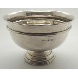 Hallmarked silver footed bowl D: 8 cm 103.5g