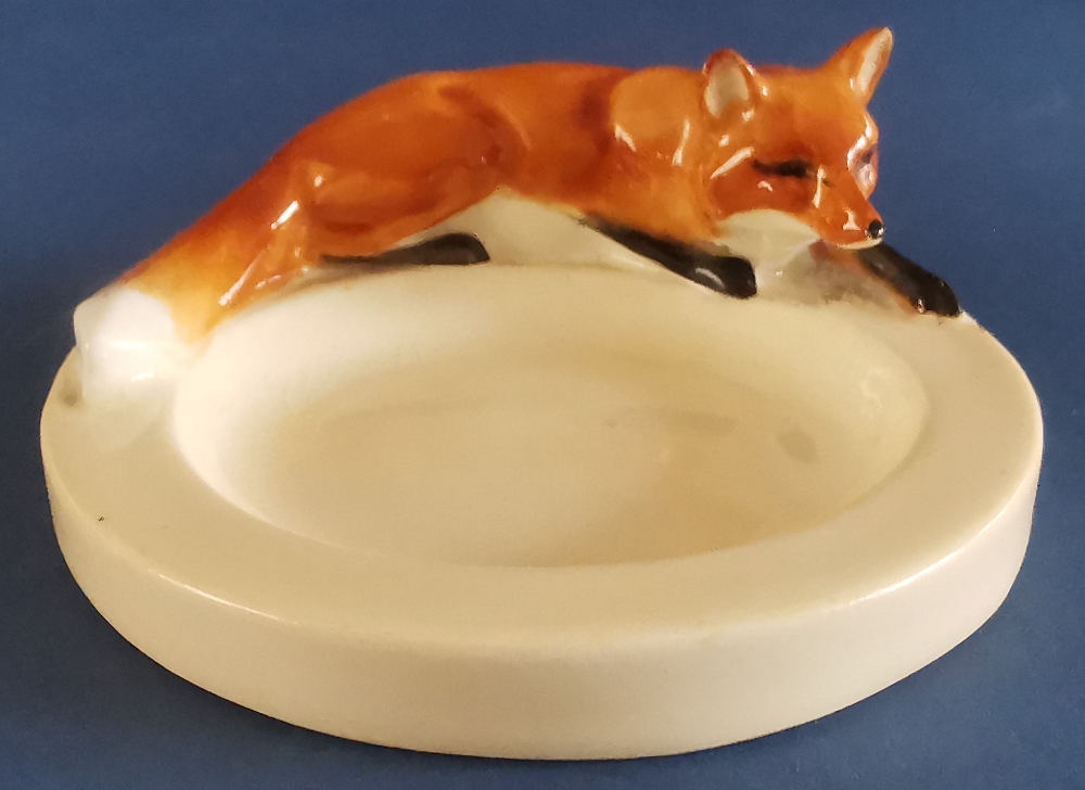 Royal Worcester Fox Ashtray by Doris Lindner - Model No. 2873 - c1931. P&P group 1 (£16 for the