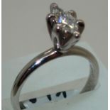 18ct white gold marquise diamond solitaire ring size L/M 4.3g. P&P group 1 (£16 for the first item