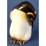 Royal Doulton Penguin Style 5 - No. K22 in gloss - 1.75". P&P group 1 (£16 for the first item and £