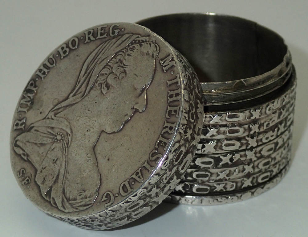 Silver screw top pot made from ten Marie Theresa coins 108g. P&P group 1 (£16 for the first item and