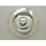 Hallmarked silver Armada dish assay London 1960 maker RV D: 14.5cm 176g. P&P group 1 (£16 for the