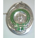 Hallmarked silver nursing badge for the National Nursery Examination Board 1945. P&P group 1 (£16