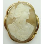 Large shell cameo in a metal mount 58 x 46 mm. P&P group 1 (£16 for the first item and £1.50 for